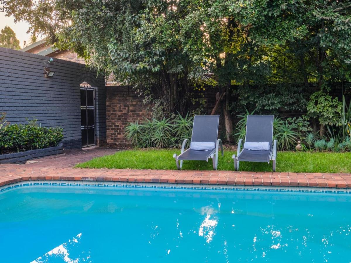 Hurlingham House Guest House Johannesburg Exterior photo